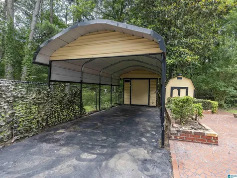 1633 Brookfield Lane Birmingham AL 35214