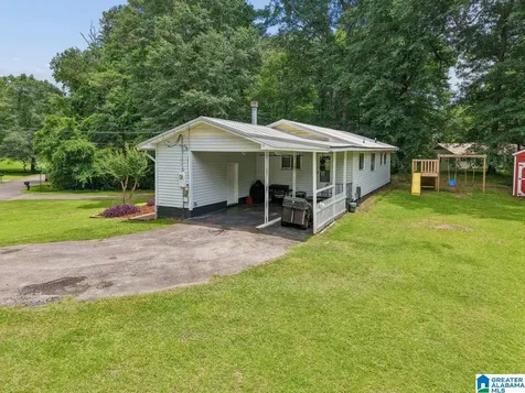 110 Carla Avenue Trussville AL 35173