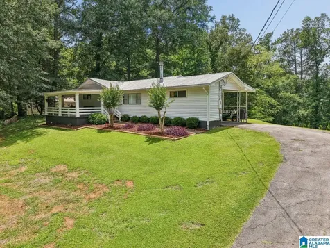 110 Carla Avenue Trussville AL 35173
