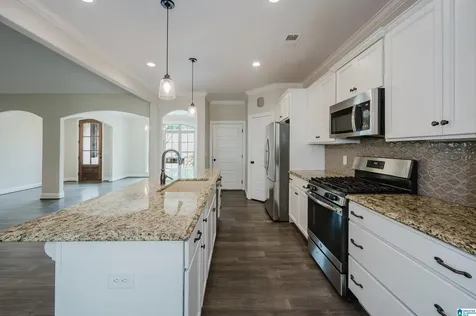 525 Willow Branch Circle Chelsea AL 35043
