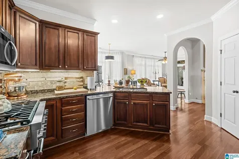8440 Ledge Circle Trussville AL 35173