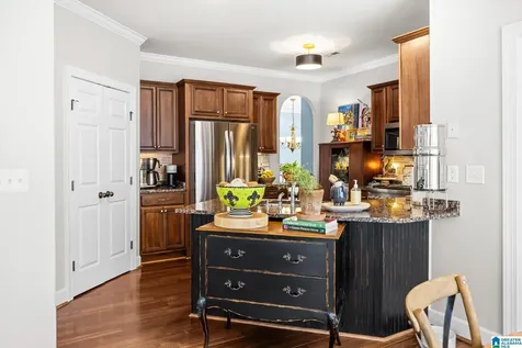 8440 Ledge Circle Trussville AL 35173
