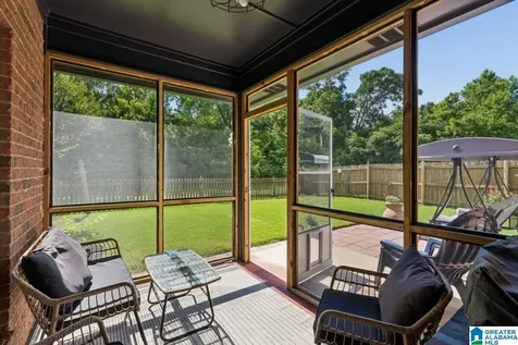 331 Creekside Lane Pelham AL 35124