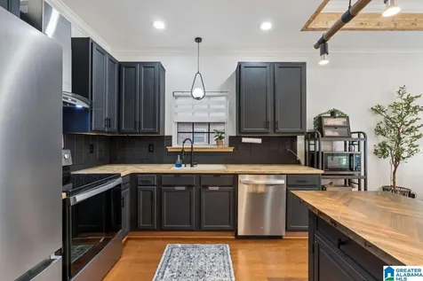 331 Creekside Lane Pelham AL 35124