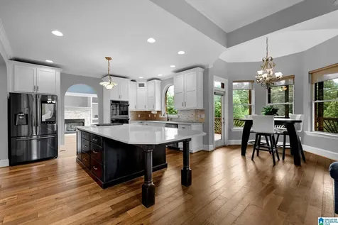 205 Woodbridge Trail Chelsea AL 35043
