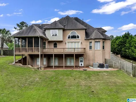 205 Woodbridge Trail Chelsea AL 35043