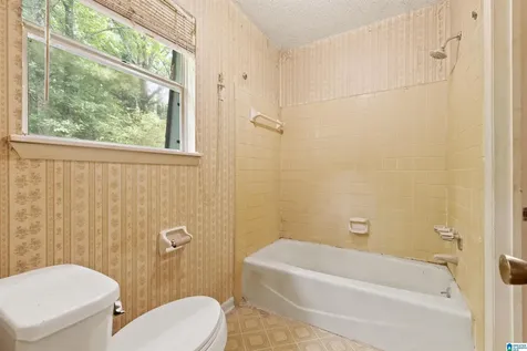413 Debby Lane Adamsville AL 35005