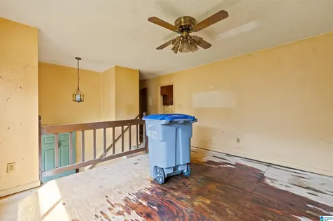 413 Debby Lane Adamsville AL 35005