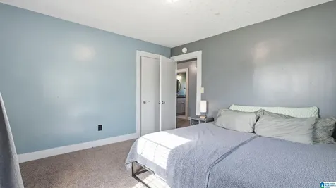 536 10th Avenue Pleasant Grove AL 35127