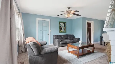 536 10th Avenue Pleasant Grove AL 35127