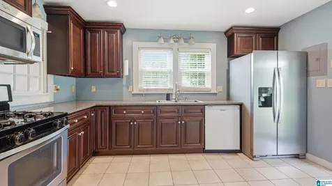 536 10th Avenue Pleasant Grove AL 35127