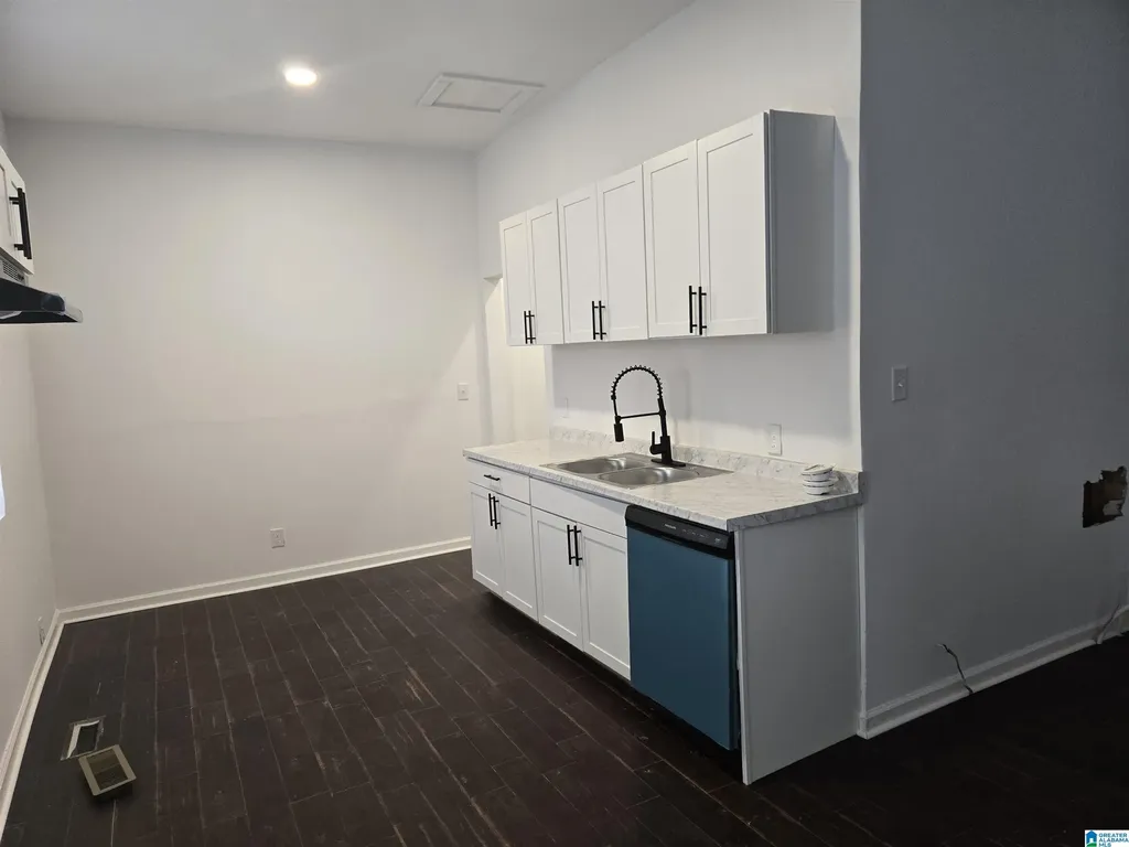 508 5th Place Birmingham AL 35214