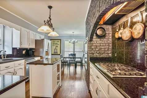 1408 Turnham Lane Vestavia Hills AL 35216
