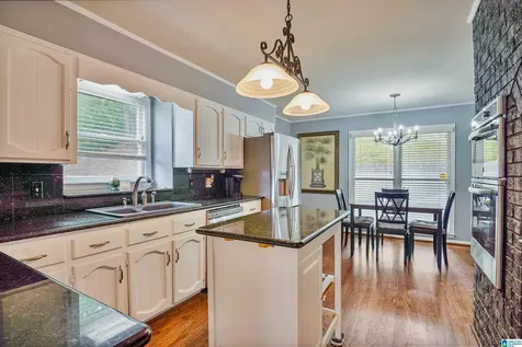 1408 Turnham Lane Vestavia Hills AL 35216