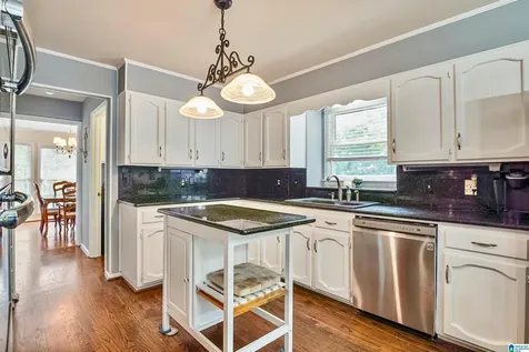 1408 Turnham Lane Vestavia Hills AL 35216