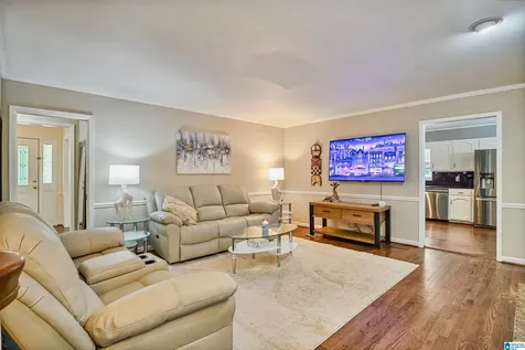 1408 Turnham Lane Vestavia Hills AL 35216