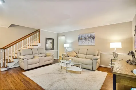 1408 Turnham Lane Vestavia Hills AL 35216