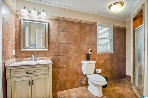 1408 Turnham Lane Vestavia Hills AL 35216