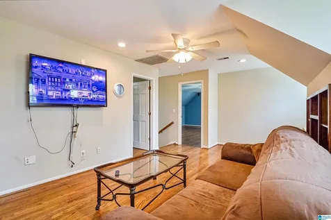 1408 Turnham Lane Vestavia Hills AL 35216