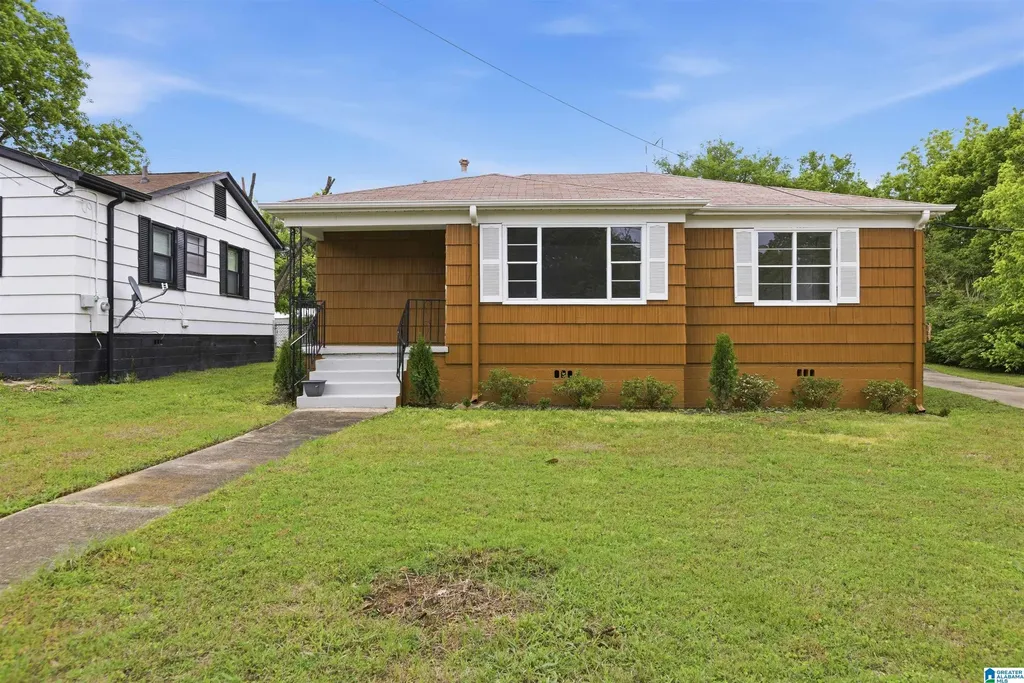 2005 49th Street Birmingham AL 35208
