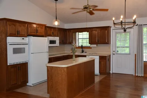 1915 Coosa County Road 19 Rockford AL 35136