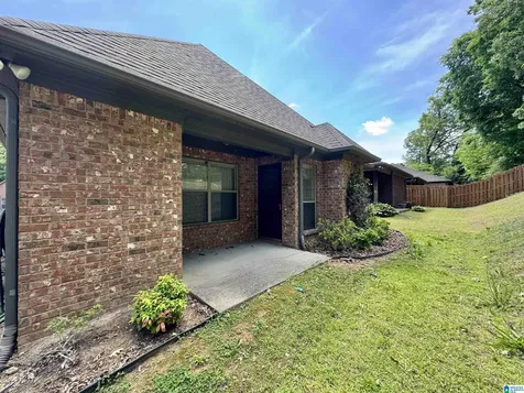4022 Fulton Springs Lane Fultondale AL 35068