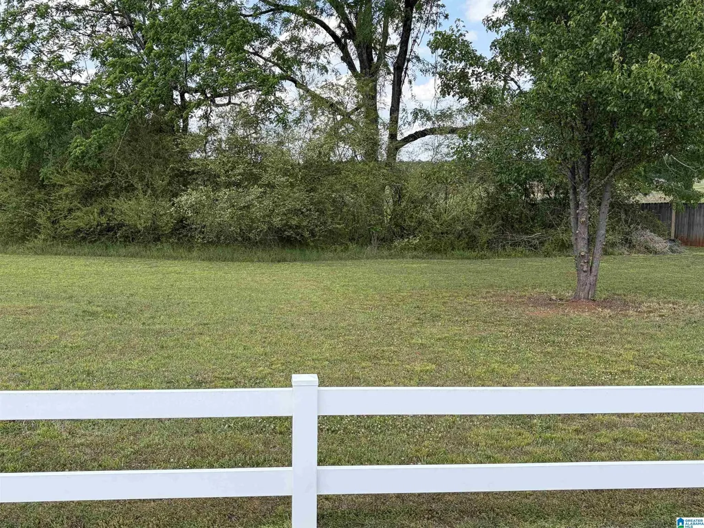 197 Silver Creek Parkway Alabaster AL 35007