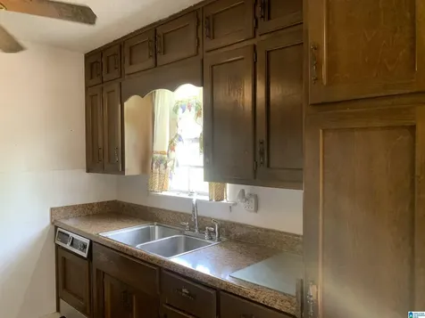 2416 Cove Circle NE Center Point AL 35215