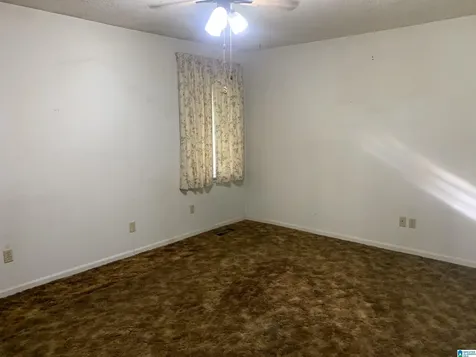 2416 Cove Circle NE Center Point AL 35215