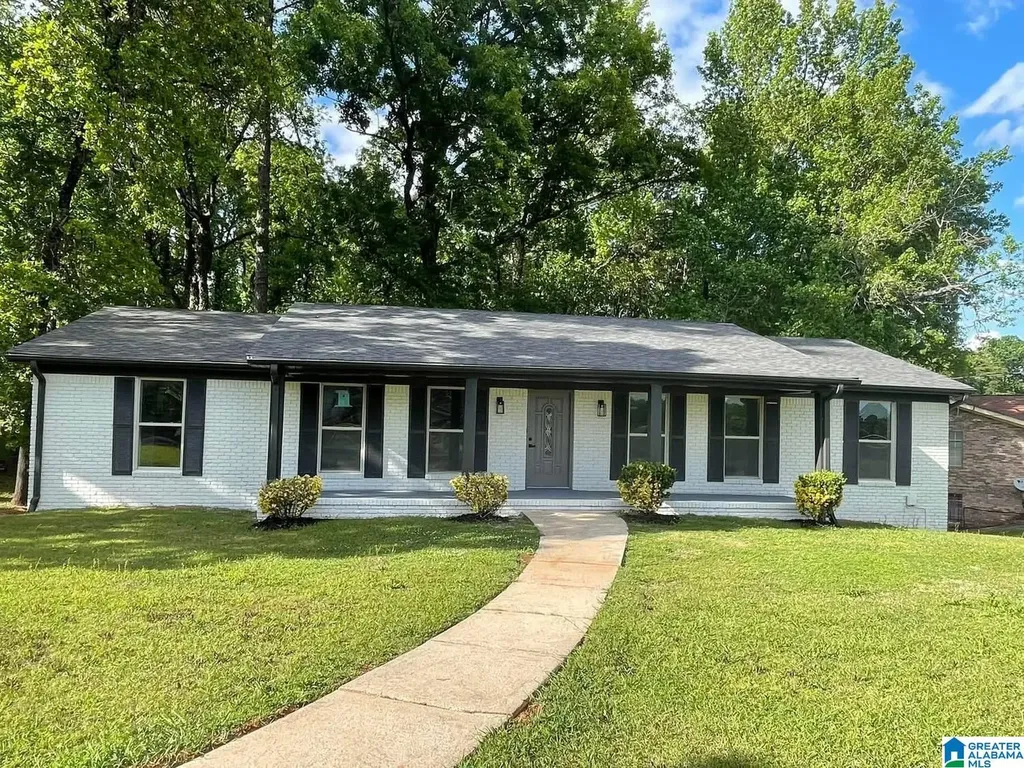 313 Fair Oaks Drive Fairfield AL 35064