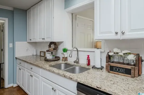 509 Elm Street Helena AL 35080
