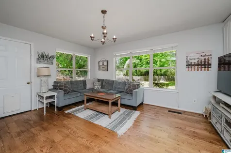 509 Elm Street Helena AL 35080