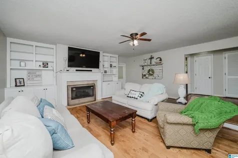 509 Elm Street Helena AL 35080