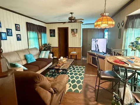 129 10th Street S Bessemer AL 35020