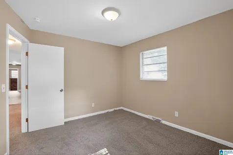 3322 Bonds Avenue Birmingham AL 35224