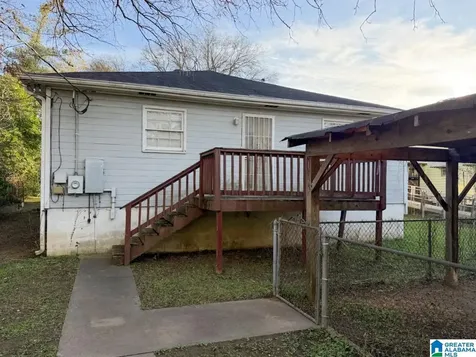 604 40th Place Fairfield AL 35064
