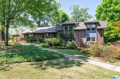 3448 Lynngate Circle Hoover AL 35216
