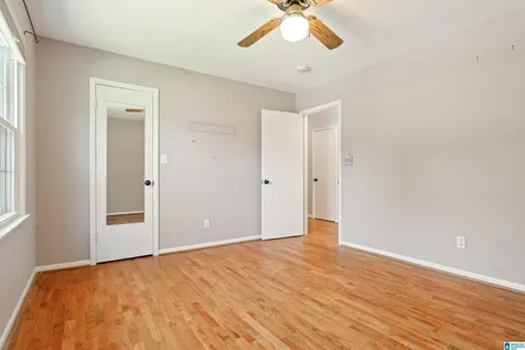 3448 Lynngate Circle Hoover AL 35216