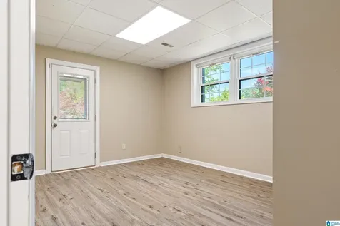 3448 Lynngate Circle Hoover AL 35216