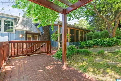 3448 Lynngate Circle Hoover AL 35216