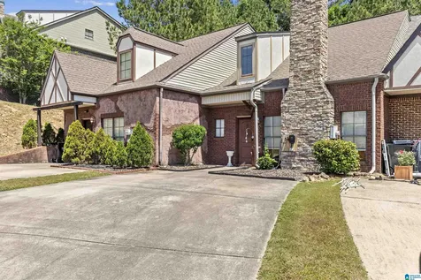 4204 Ashwood Cove Birmingham AL 35216