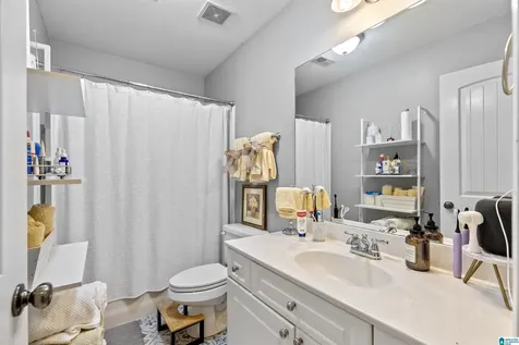 4204 Ashwood Cove Birmingham AL 35216