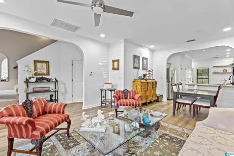 4204 Ashwood Cove Birmingham AL 35216