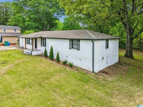 305 9th Street Pleasant Grove AL 35127