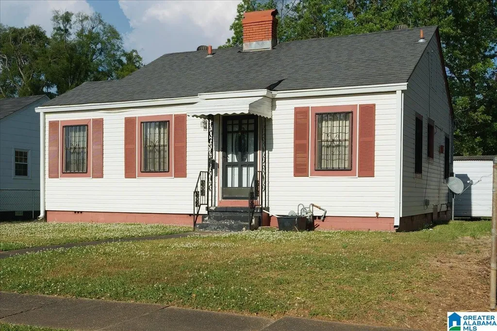 437 4th Street W Birmingham AL 35204