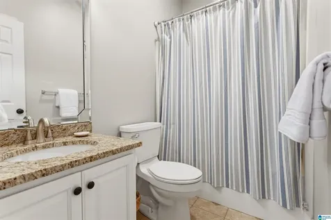 479 River Oaks Lane Helena AL 35080
