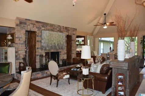 2653 Overhill Circle Sylacauga AL 35150