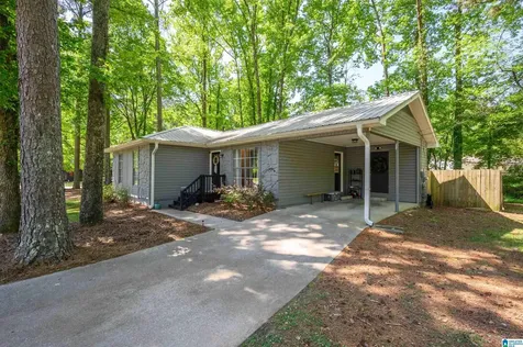 2400 Glenmore Court Birmingham AL 35235