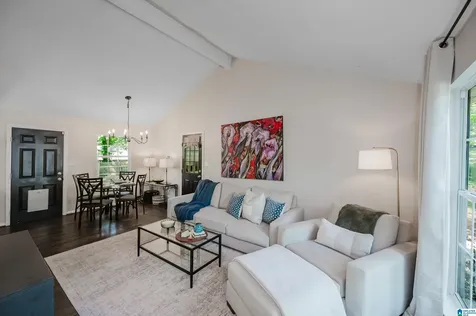 2400 Glenmore Court Birmingham AL 35235