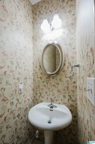 152 Cove Lane Pelham AL 35124